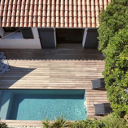 Maison Contemporaine Avec Piscine Privee Chauffee, Entre Plages Et Provence, Borne 11 Kw イストル エクステリア 写真