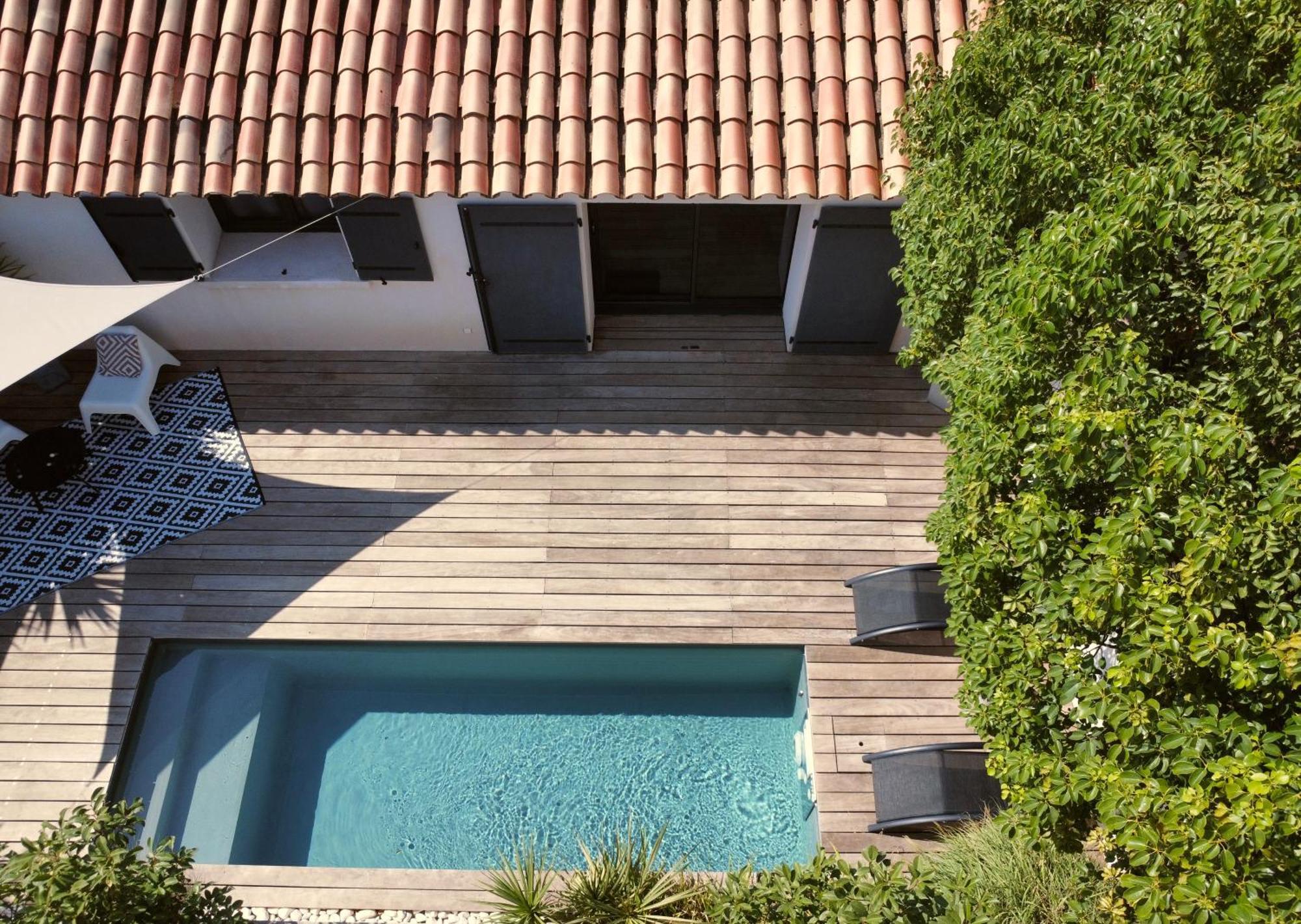 Maison Contemporaine Avec Piscine Privee Chauffee, Entre Plages Et Provence, Borne 11 Kw イストル エクステリア 写真